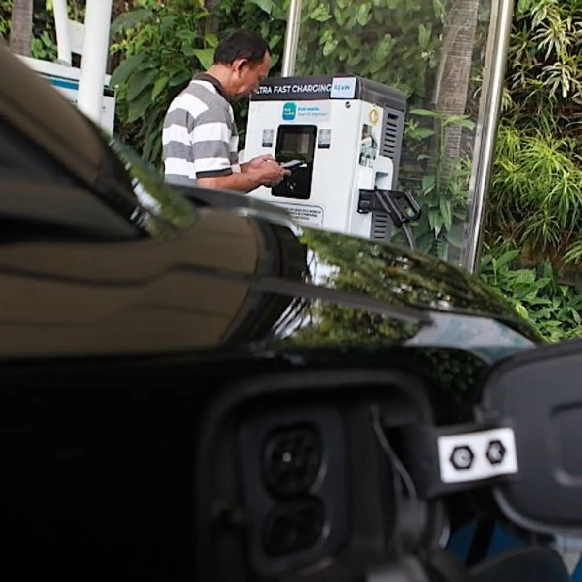 Penjualan Mobil Listrik April 2026 Melonjak 42 Persen